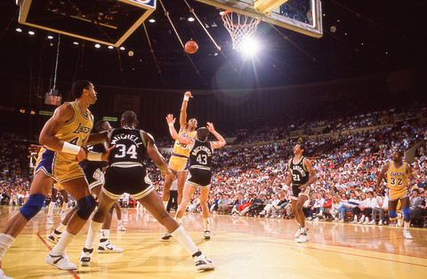 Kareem Abdul-Jabbar Sky Hook. Kareem Abdul-Jabbar Sky Hook.